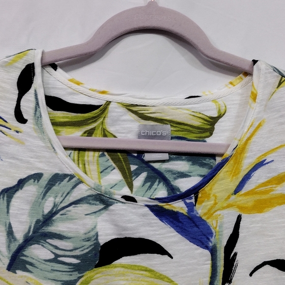 Chico's Button Back Slub Tee Women's L White Multi Textured Tropical Coastal - Picture 3 of 11